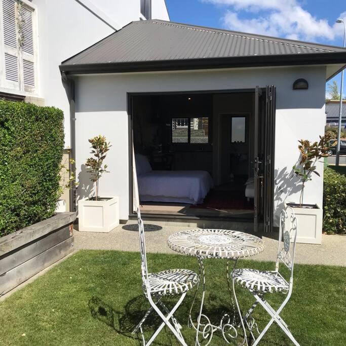 Private, Tasteful Studio- Min Two-Night Stay Wanaka Exterior foto